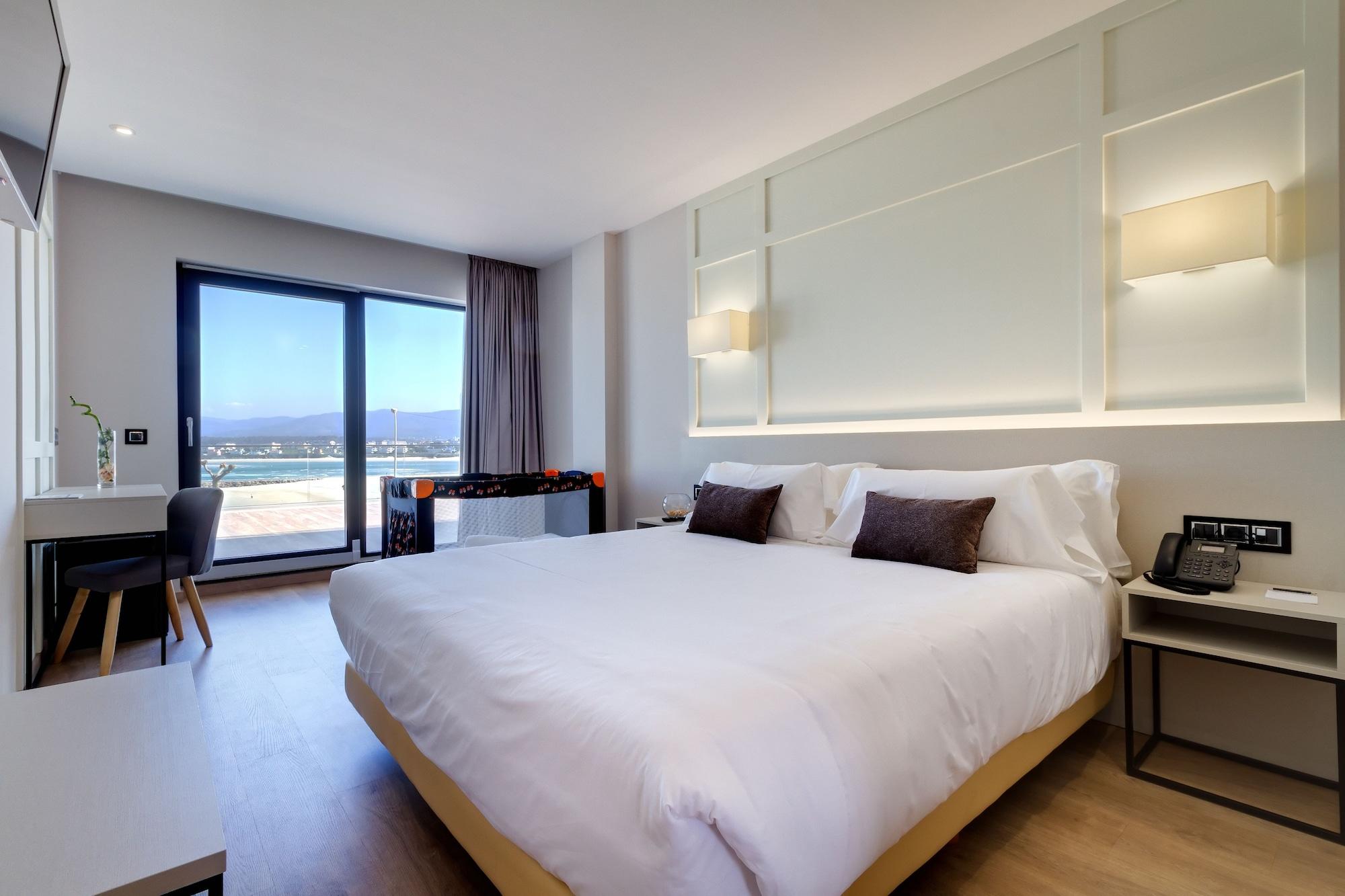Oca Playa De Foz Hotel & Spa Εξωτερικό φωτογραφία