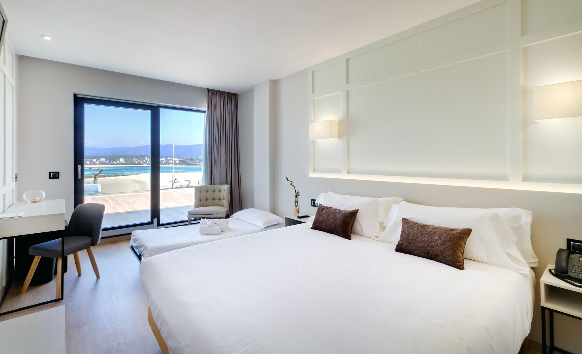 Oca Playa De Foz Hotel & Spa Εξωτερικό φωτογραφία
