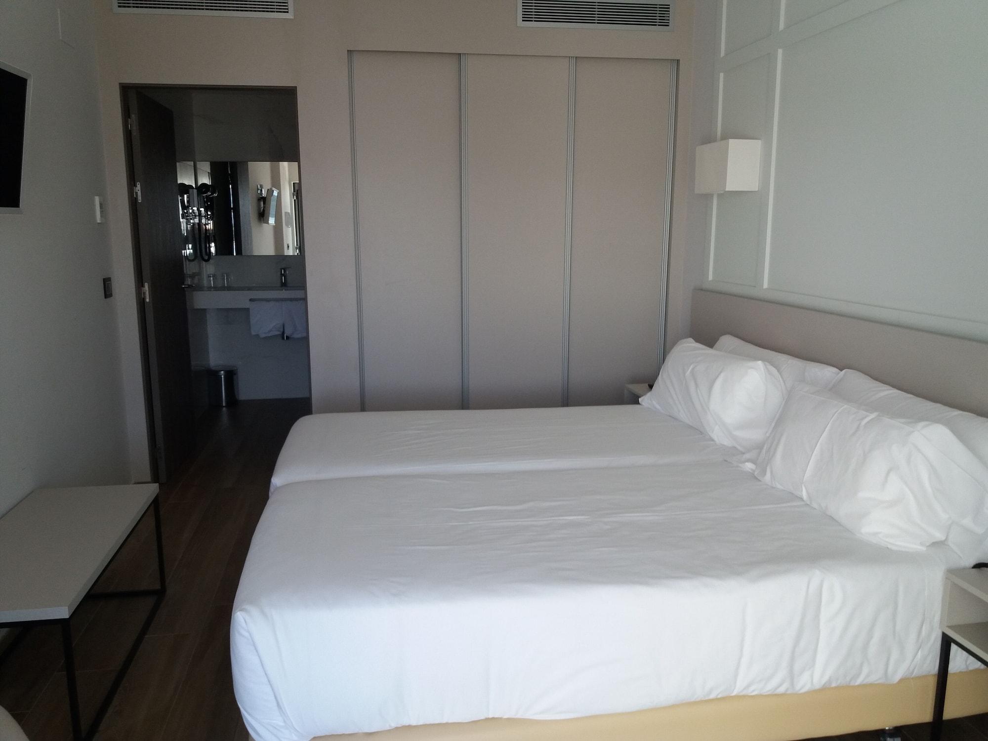 Oca Playa De Foz Hotel & Spa Εξωτερικό φωτογραφία